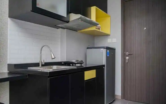 Cozy and Nice Studio at Bintaro Icon Apartment By Travelio