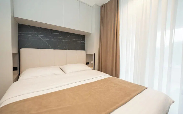 Break penthouse -three bedroom apartment