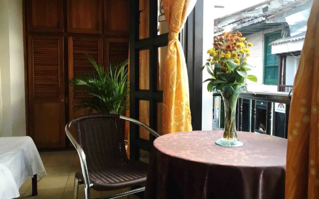 Bananas Hostel
