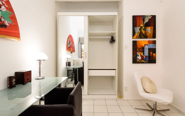 Omar do Rio - Apartamento Chang