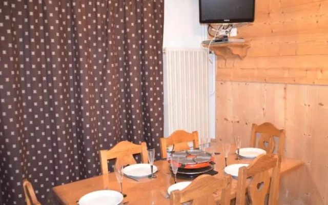 Appartement Les Menuires, 2 pièces, 6 personnes - FR-1-452-96
