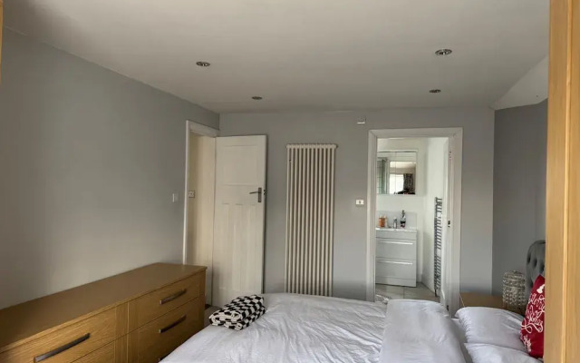 Oxford - Villa - Sleeps 8 - Garden - Parking
