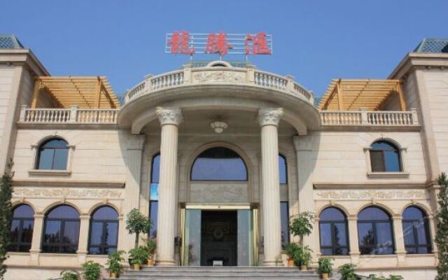 Отель Longjia Ecological Hot Spring Resort Китай, Жангжоу - отзывы, цены и фото номеров - забронировать отель Longjia Ecological Hot Spring Resort онлайн вид на фасад