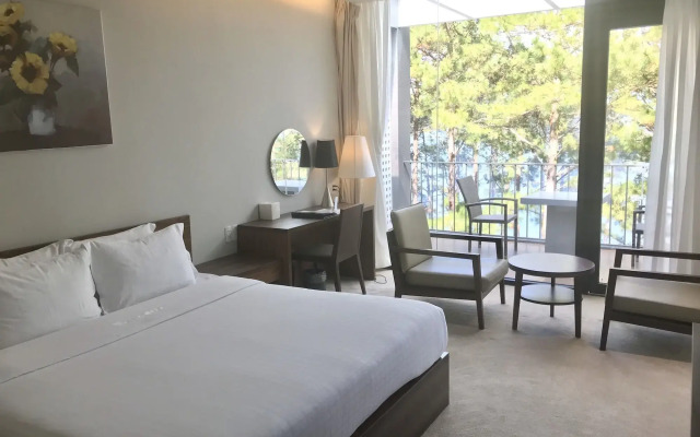 Terracotta Hotel & Resort Dalat