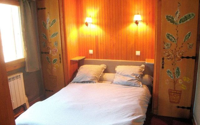 Chalet With 5 Bedrooms in Les Contamines-montjoie, With Wonderful Moun