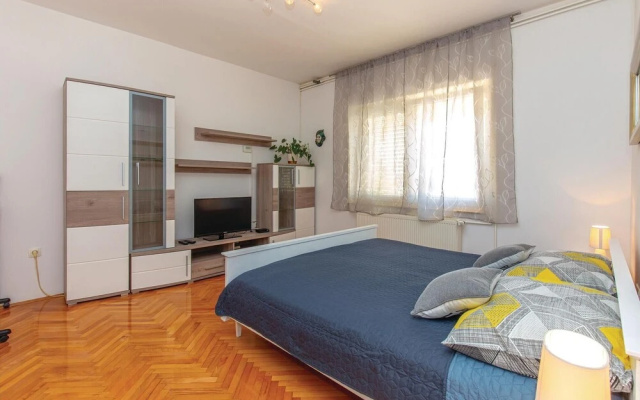 Awesome Home in Jadranovo With Wifi and 2 Bedrooms