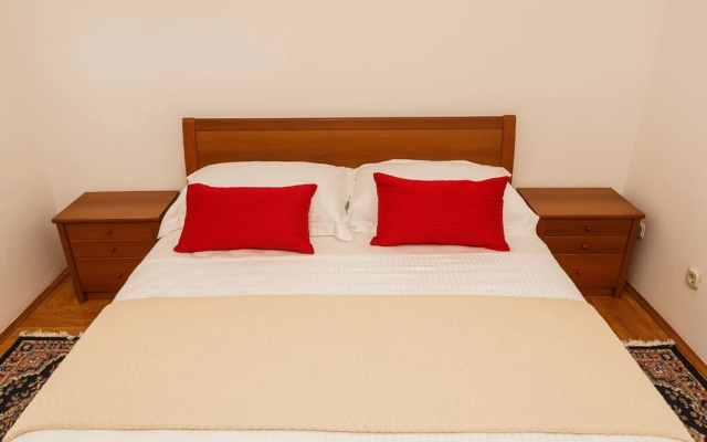 Apartments Zenta