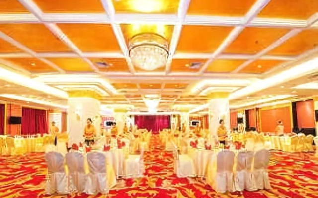 Jinjiang Huaxing Classic Hotel