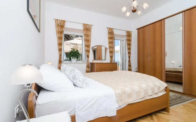 Apartments Davor