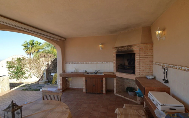 Villa in El Agar With Private Pool and Beaches
