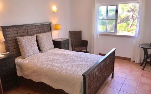 Beachside Family Stay in Benagil