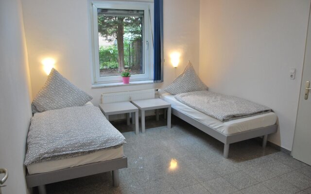 Отель Appartements NRW Köln Кёльн детские мероприятия