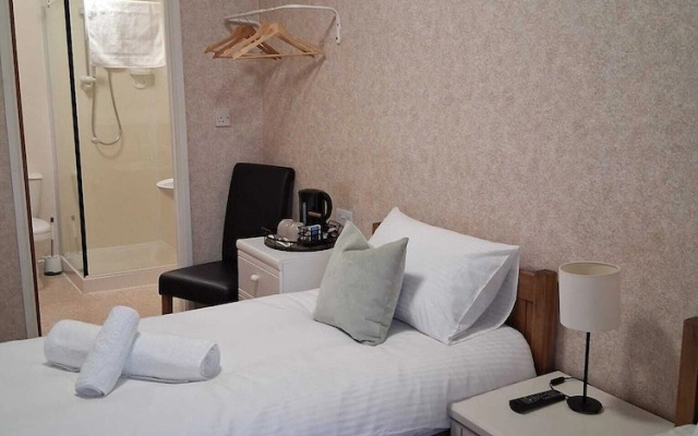 The Barbican Hotel