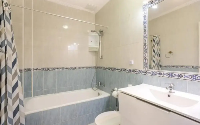 Orihuela Costa, Sleeps 6 With Roof Terrace & Pool