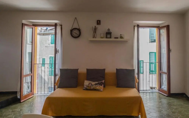 El Nin Apartment with Terrace & AC