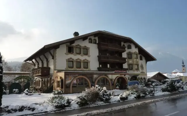 Hotel Tyrolis