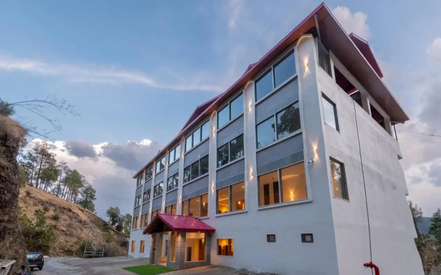 V Resorts Pristine Chail