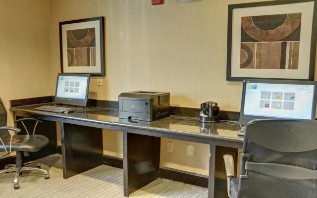 Holiday Inn Express Texarkana East