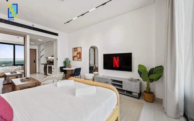 Timeless & Textured Studio w/ Jacuzzi Trillionaire