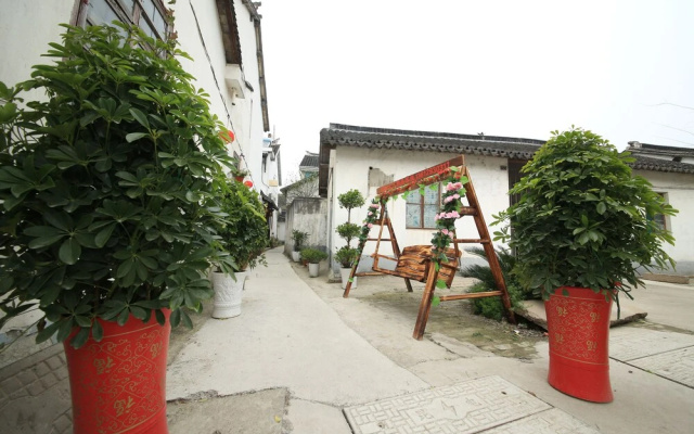 Zhouzhuang Courtyard 99 Hostel