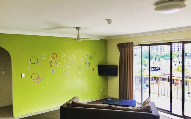 Maxmee Resort Hostel
