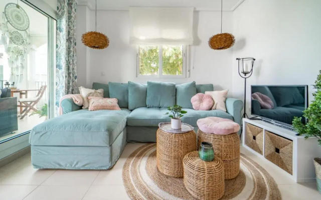 Spectacular and Stylish 2 Bed Aparment - AA1711LT