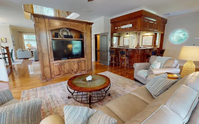 The Pelican House by Tybee Vacation Rentals
