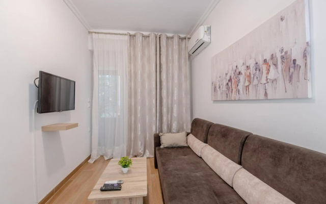 Kallithea Garden Flat