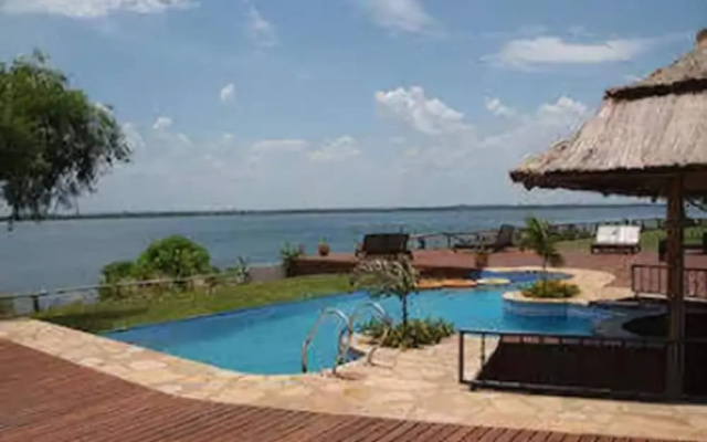 Howard Johnson Express Inn Ituzaingo