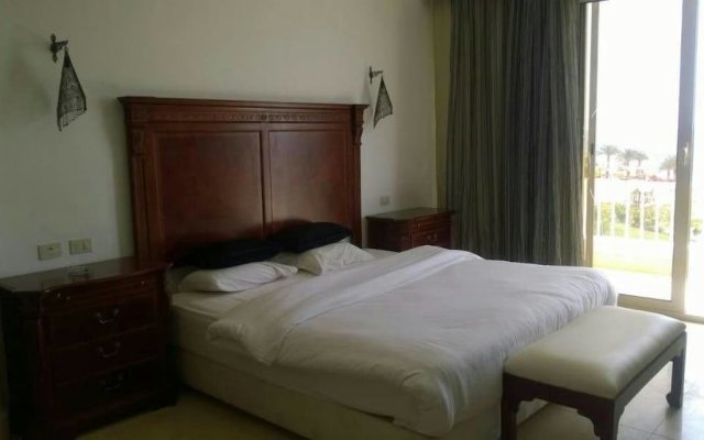 Отель Amazing 4 Bedroom Villa Египет, Шарм-эш-Шейх (Шарм-эль-Шейх) - отзывы, цены и фото номеров - забронировать отель Amazing 4 Bedroom Villa онлайн Шарм-эш-Шейх (Шарм-эль-Шейх) комната для гостей