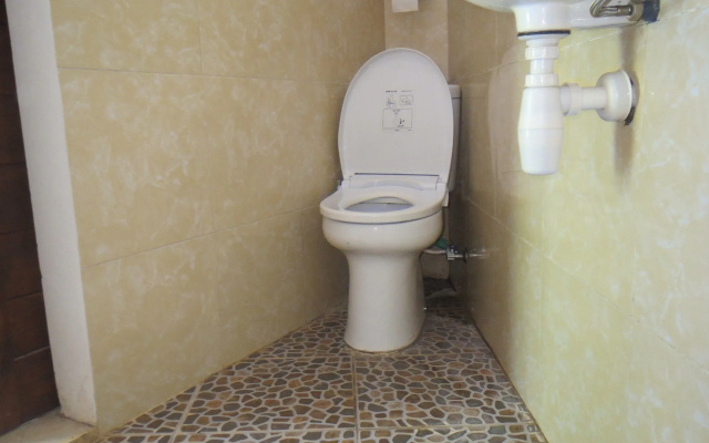 Amed Sari Beach Guesthouse
