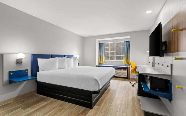 Microtel Inn & Suites by Wyndham Norcross