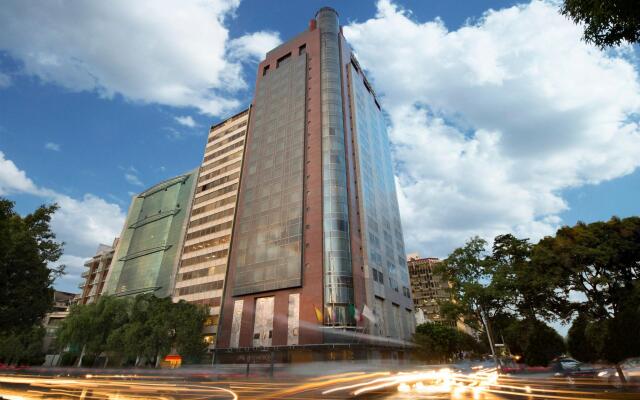 Отель Grand Fiesta Americana Chapultepec вид на фасад
