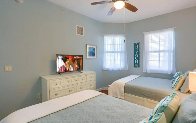 506 Harborview Grande