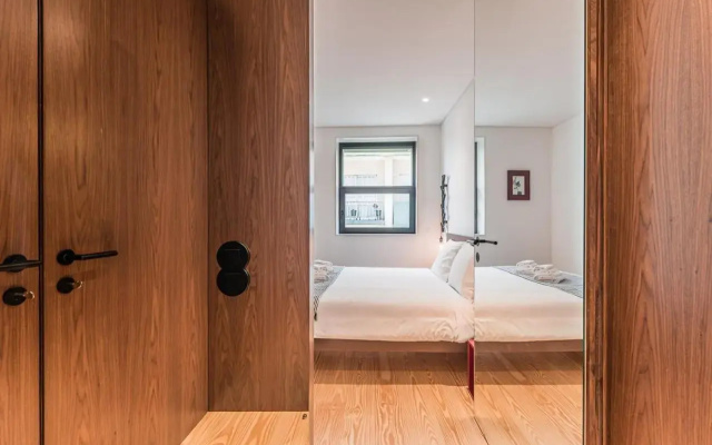 GuestReady - Grit   Glam