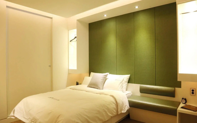 Noel Business Hotel