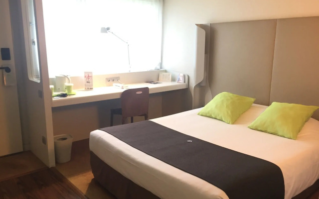 Hotel Campanile Nantes Ouest - Saint Herblain