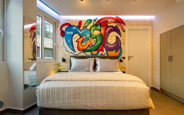Triple A - Apartments Accommodation in Psirri Square