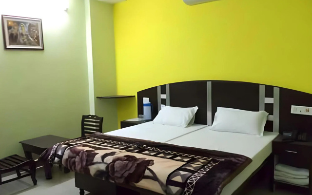 Hotel Surya Plaza