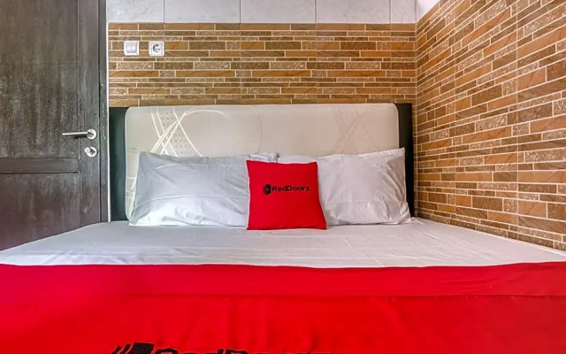 RedDoorz @ Panglima Polim 2