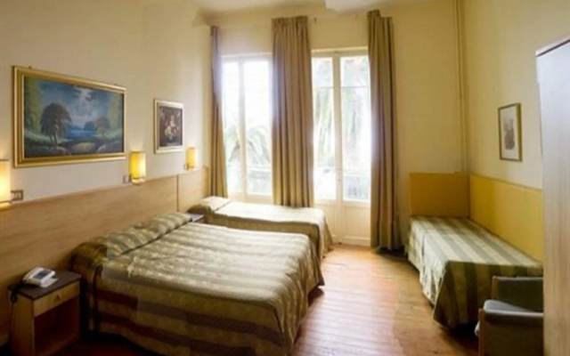 Hotel Petit Royal