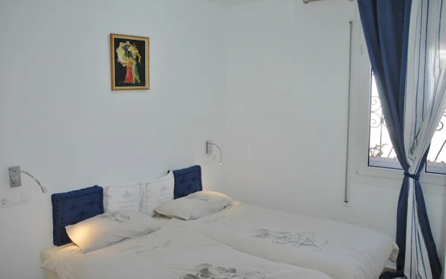 Apartamentos Casa Astrid 3000