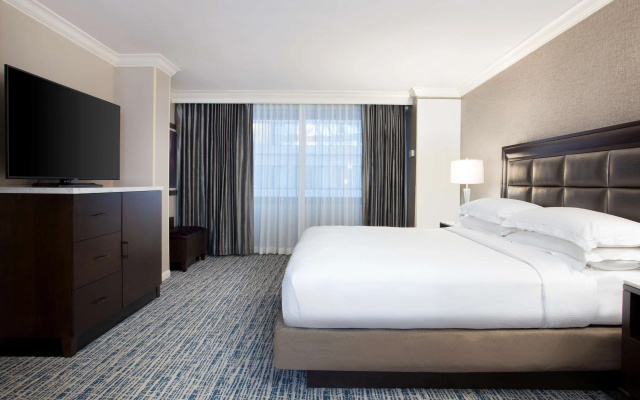 Hilton Tampa Downtown