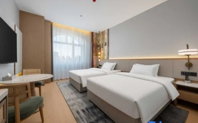 Burqin Rezen Select Hotel