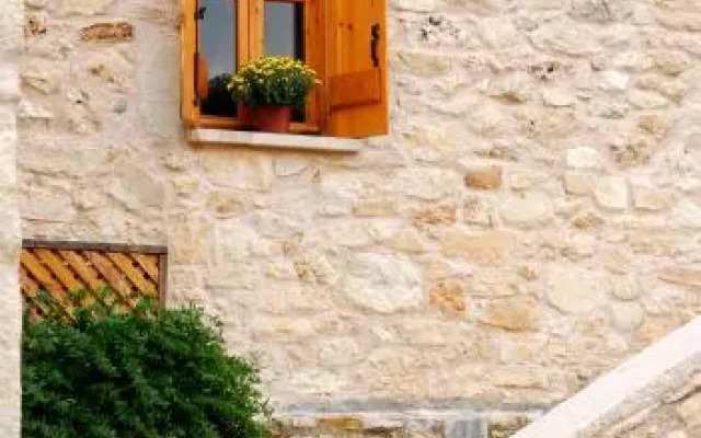 Irini Houses