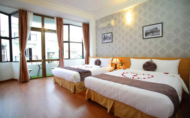 Win Hotel