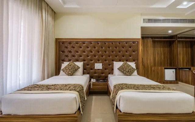 Ostin Viceroy Grand