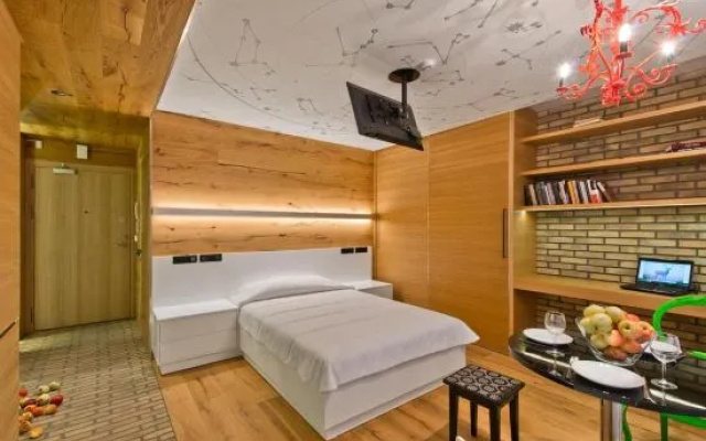 Vingriu Briedis Studio City Center