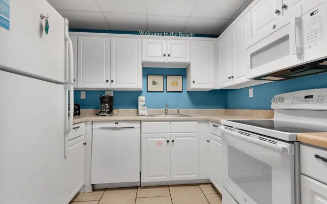 Sans Souci Unit 305
