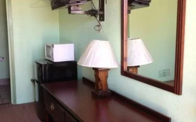 holiday motel